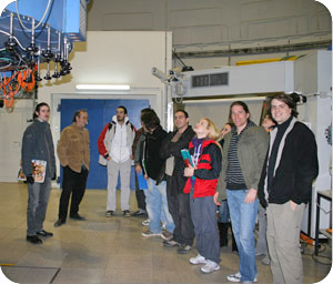 Calar Alto Academy: Universidad Autónoma de Madrid group at 2.2 m telescope dome