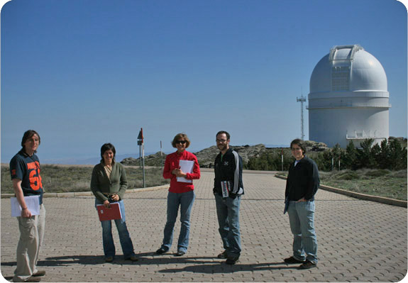 Calar Alto Academy: Universidad de Granada group and 3.5 m telescope dome